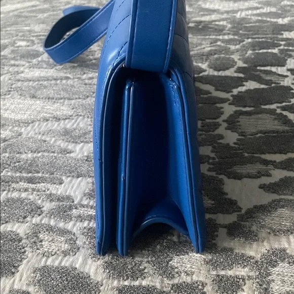 JW PEI Blue Quilted Purse / Clutch Elsa Front Flap Crossbody Bag - Picture 8 of 16